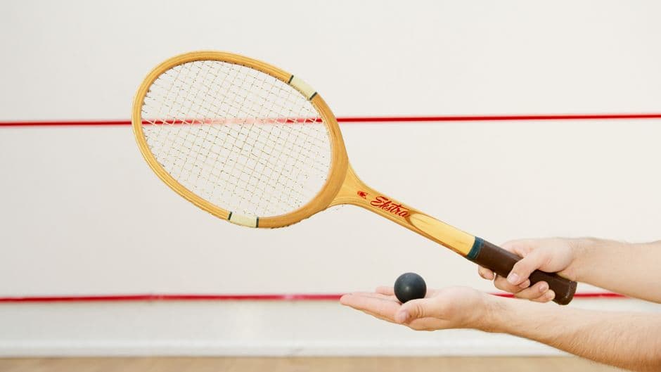 Pickleball vs racquetball